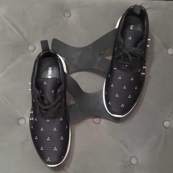 Neil Barrett - Picture 4 of 6